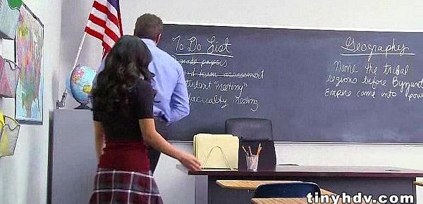 I love teen pussy Nicole Ferrera 5 91